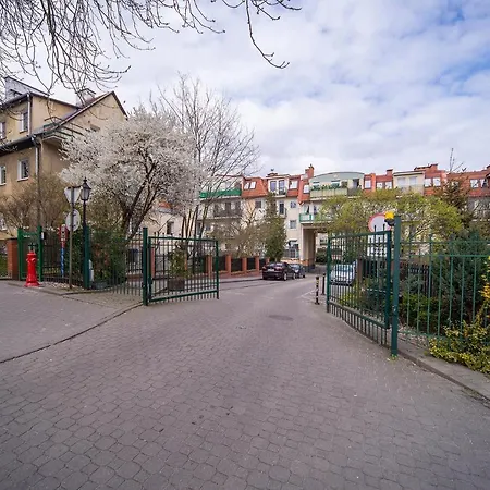 Alicante Gorny By Renters דירה *