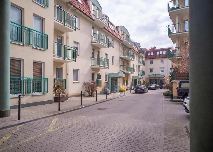 公寓 Alicante Gorny By Renters *