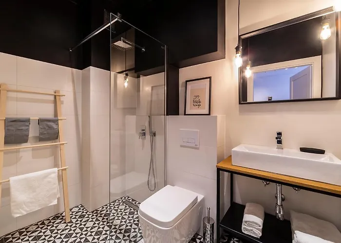 公寓 Alicante Gorny By Renters *