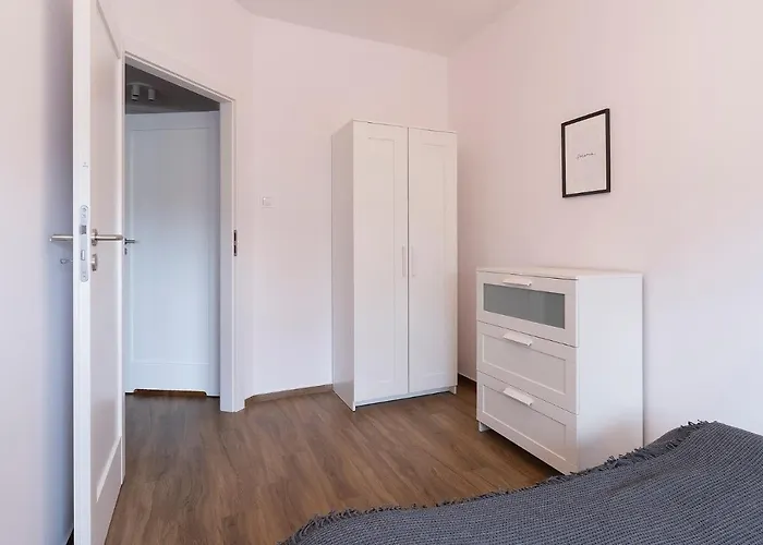 公寓 Alicante Gorny By Renters *